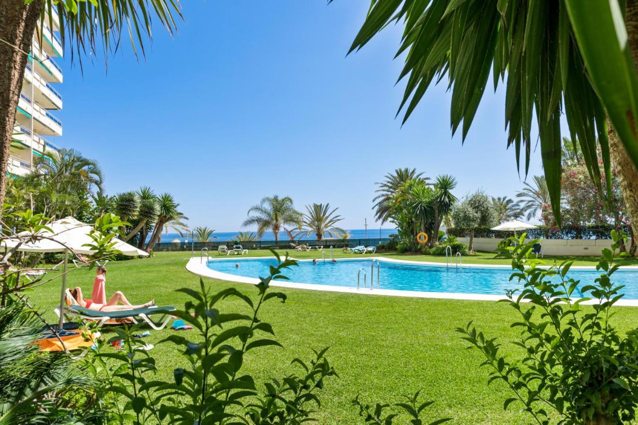 Fully Renovated Frontline Flat Apartment Marbella Exterior foto
