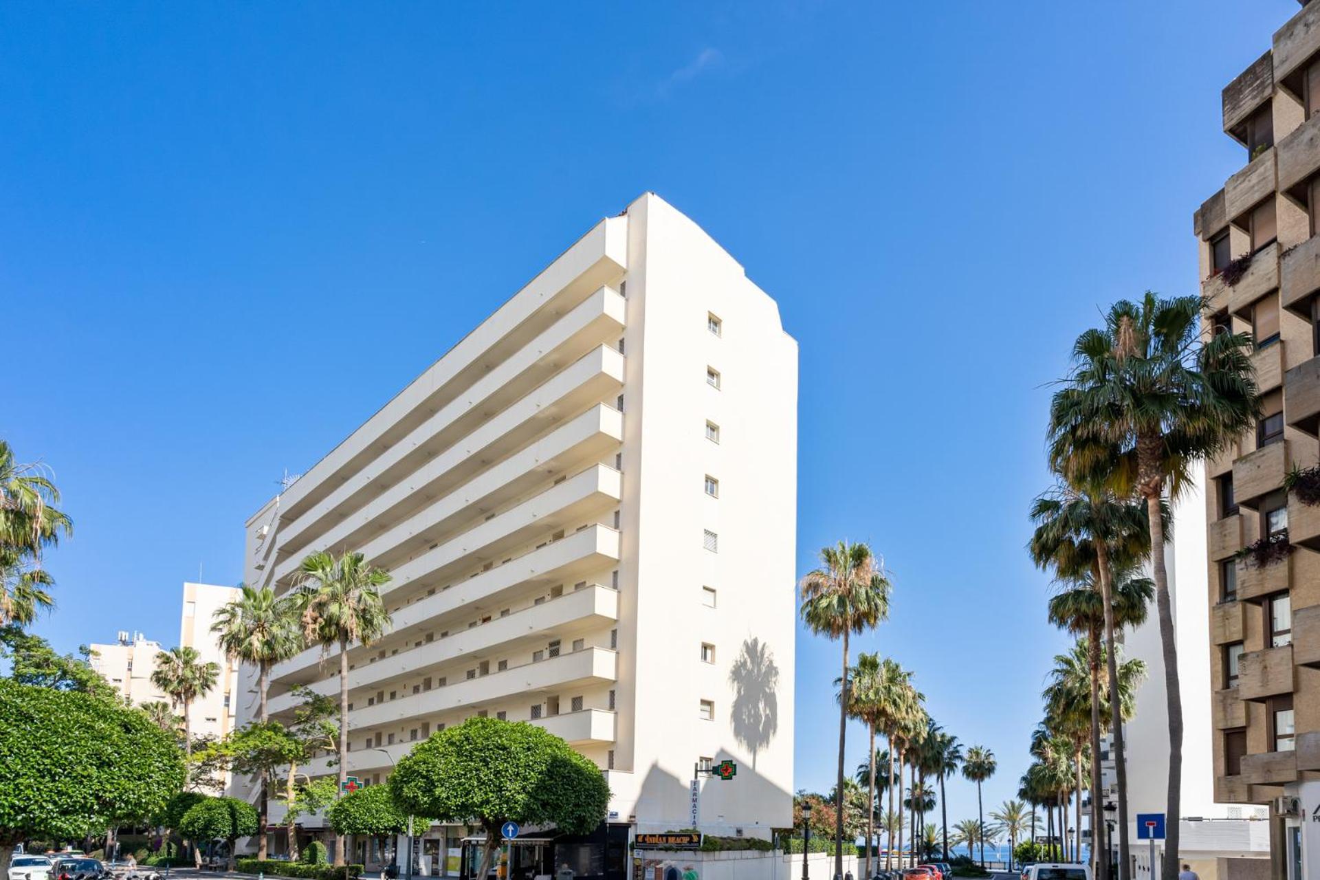 Fully Renovated Frontline Flat Apartment Marbella Exterior foto