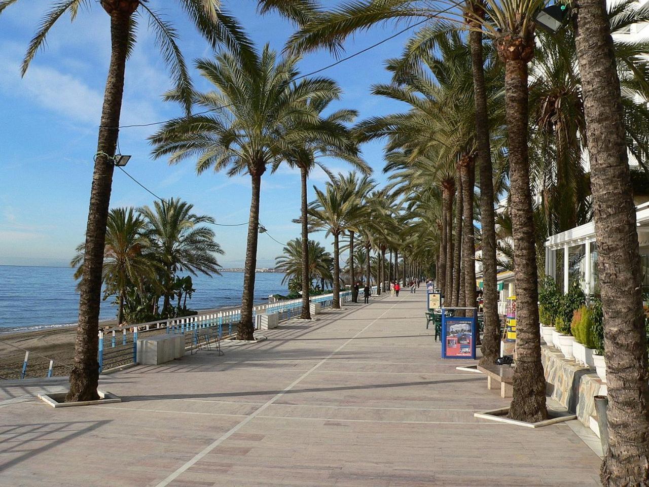 Fully Renovated Frontline Flat Apartment Marbella Exterior foto